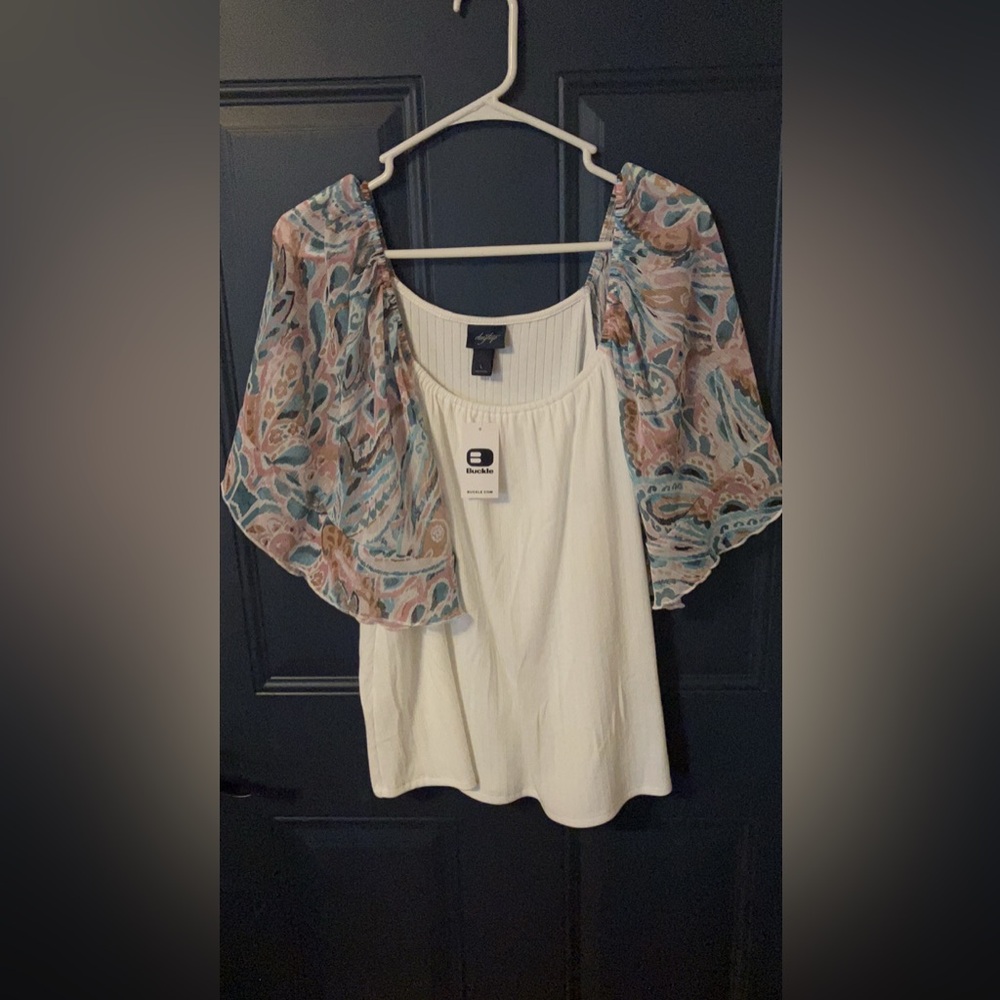 New with tags Buckle white blouse